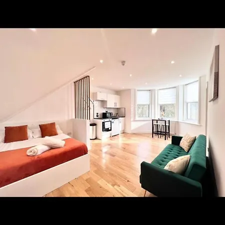 The Sea View 302, The Kove, Bournemouth Beach-3